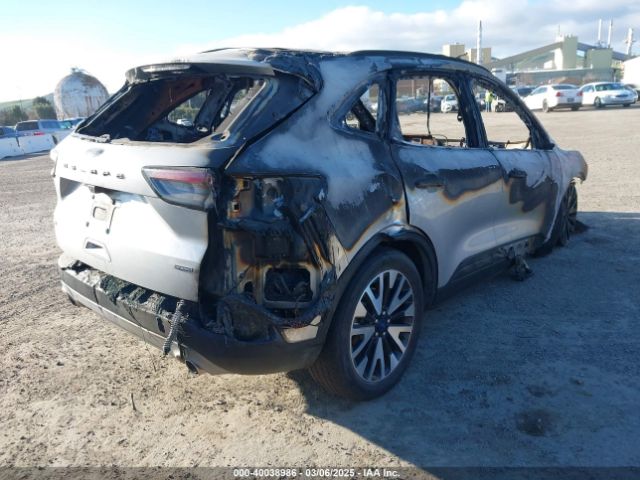 1FMCU0BZ9LUC42551 Ford Escape Se Sport Hybrid