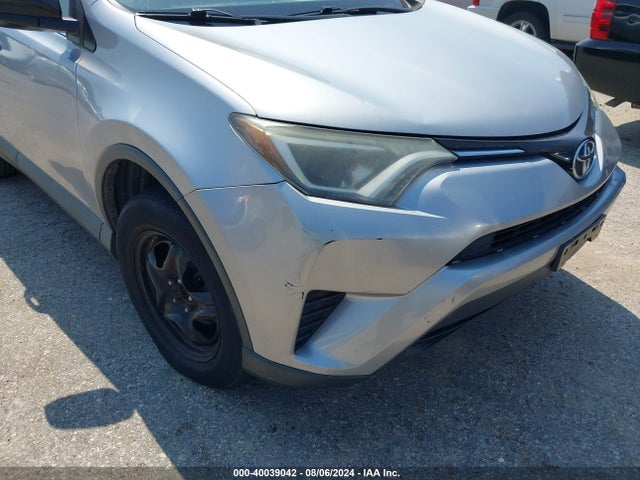 Toyota RAV4 LE 2016 2T3ZFREV6GW301926 Image 17