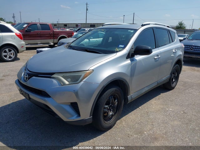 Toyota RAV4 LE 2016 2T3ZFREV6GW301926 Image 2