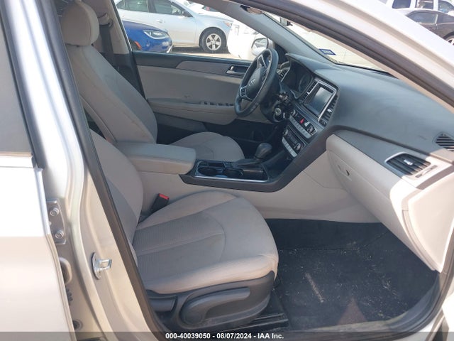 Hyundai SONATA SE 2018 5NPE24AFXJH720923 Image 5