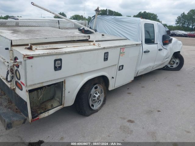 1GB2KUEG2HZ318990 Chevrolet Silverado 2500hd Wt