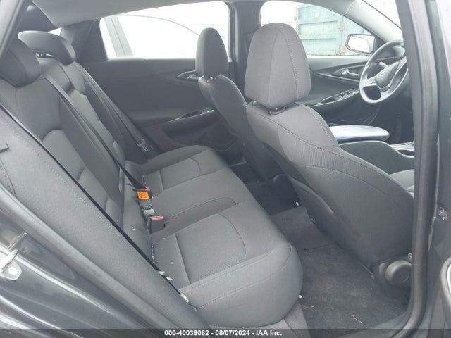 Chevrolet Malibu 1fl 2018 1G1ZC5ST2JF180575 Image 8