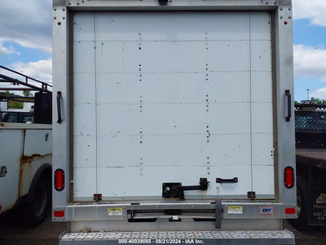 Ford Transit-350 Cab 2019 1FDBF8ZM9KKA38518 Image 16