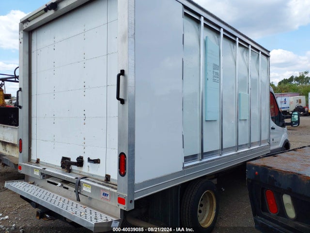 Ford Transit-350 Cab 2019 1FDBF8ZM9KKA38518 Image 4