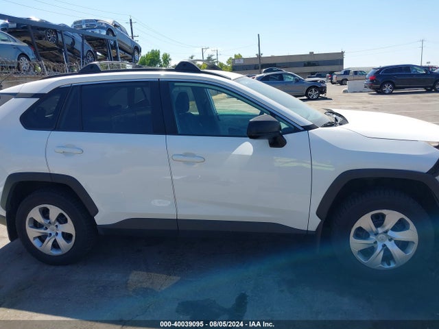 Toyota RAV4 LE 2021 2T3F1RFV4MC228875 Image 14