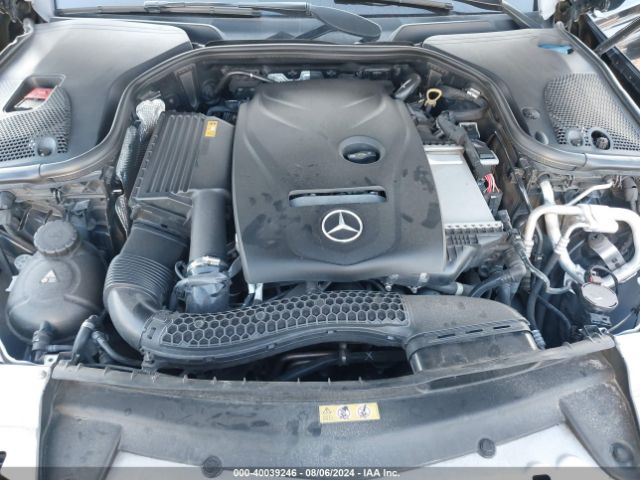 WDDZF4JBXKA685589 Mercedes-Benz E 300