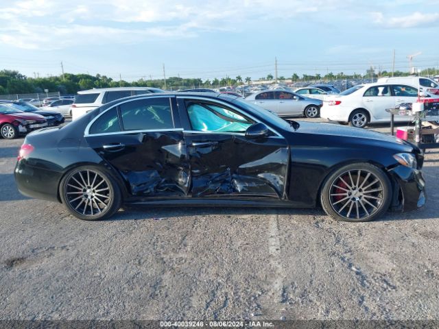 WDDZF4JBXKA685589 Mercedes-Benz E 300