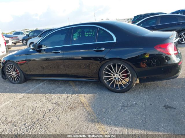 WDDZF4JBXKA685589 Mercedes-Benz E 300