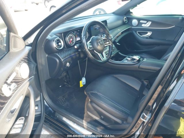 WDDZF4JBXKA685589 Mercedes-Benz E 300