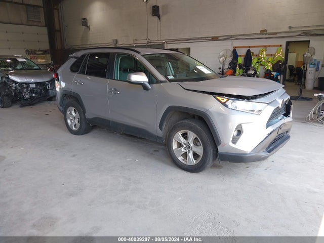 2021 2T3P1RFV1MW203452 головне зображення