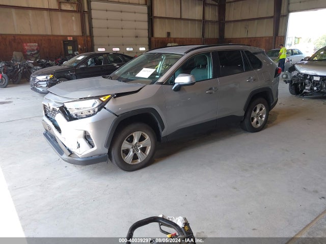 Toyota Rav4 Xle 2021 2T3P1RFV1MW203452 Image 2