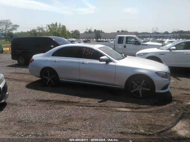 40039311 :رقم المزاد ، WDDZF4JB4HA079309 vin ، 2017 Mercedes-benz E 300 مزاد بيع