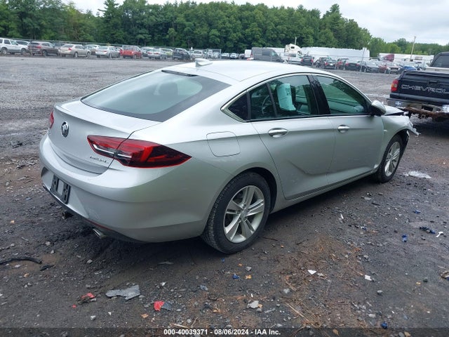 Buick Regal Sportback Preferred 2018 W04GL6SX0J1108272 Image 4