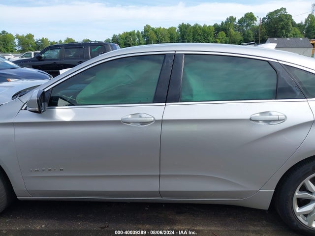 Chevrolet IMPALA 1LT 2017 2G1105SA5H9168461 Image 14