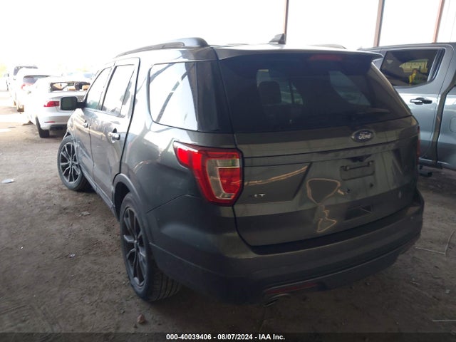 Ford EXPLORER XLT 2017 1FM5K7D84HGA02972 Image 3