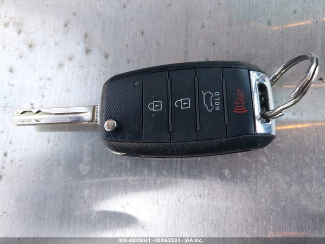 KIA Soul 2016 KNDJN2A28G7831233 Image 11