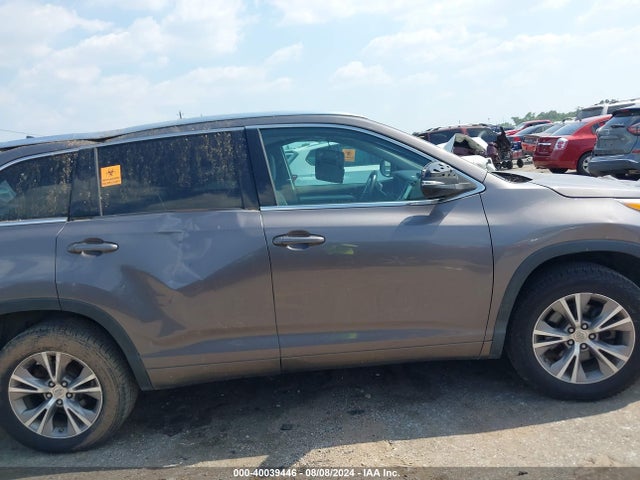 Toyota Highlander Xle V6 2014 5TDKKRFH9ES015296 Image 13