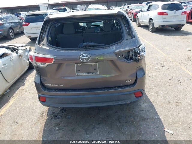 Toyota Highlander Xle V6 2014 5TDKKRFH9ES015296 Image 16