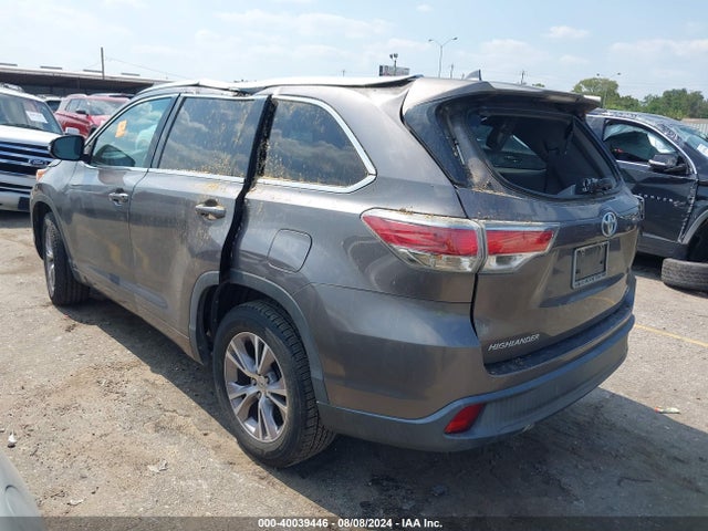 Toyota Highlander Xle V6 2014 5TDKKRFH9ES015296 Image 3