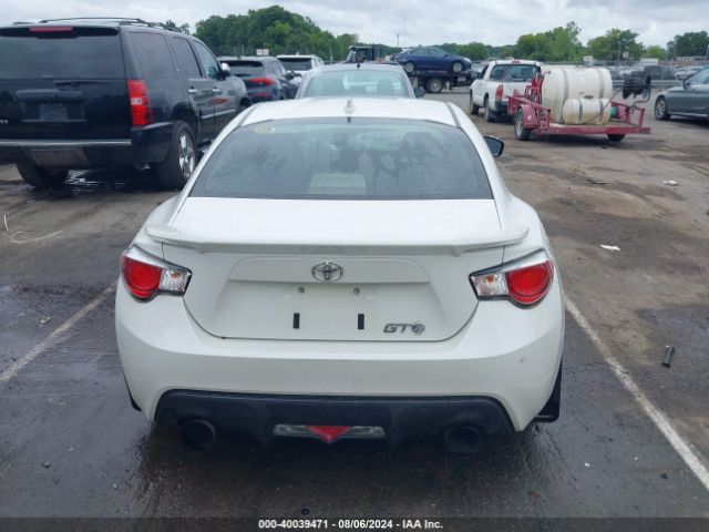 JF1ZNAA10F9701363 Scion FR-S