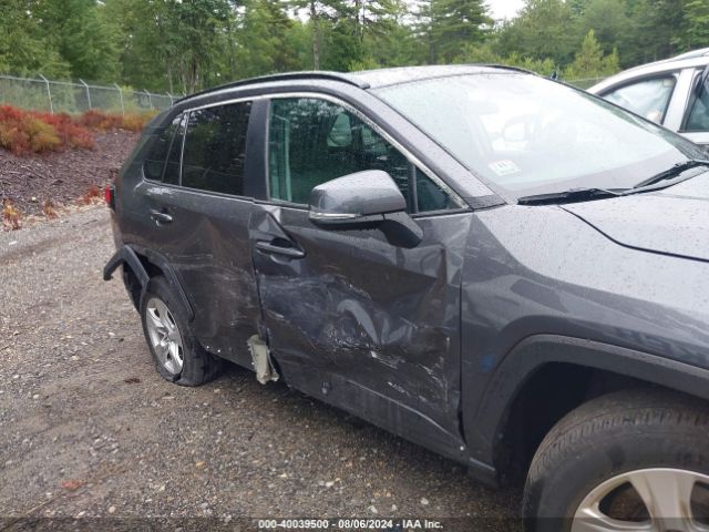 2T3P1RFV4MC220909 Toyota Rav4 Xle