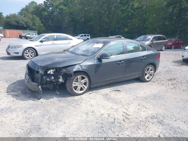 YV1612FH7E2284586 Volvo S60 T5