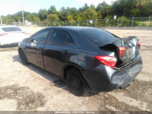 Toyota COROLLA LE 2019 2T1BURHE8KC188051 Image 3