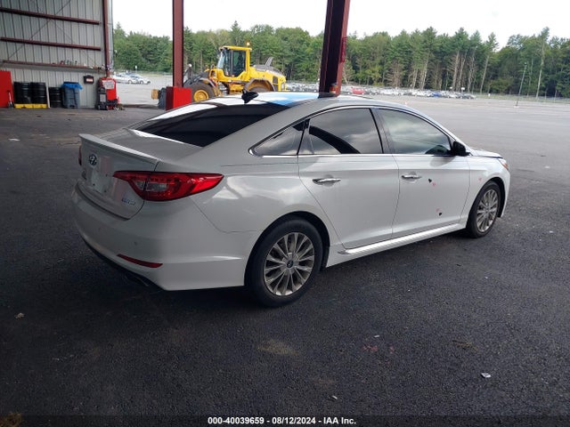 Hyundai Sonata Limited 2015 5NPE34AF5FH060942 Image 4