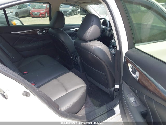 JN1EV7AR5JM438507 Infiniti Q50 3.0t Luxe