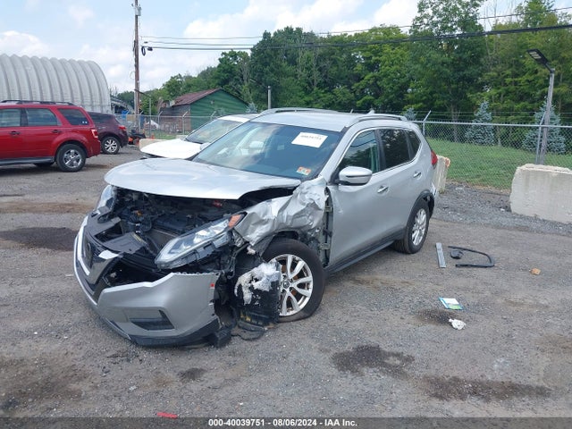 Nissan ROGUE SV 2017 5N1AT2MV0HC859348 Image 2