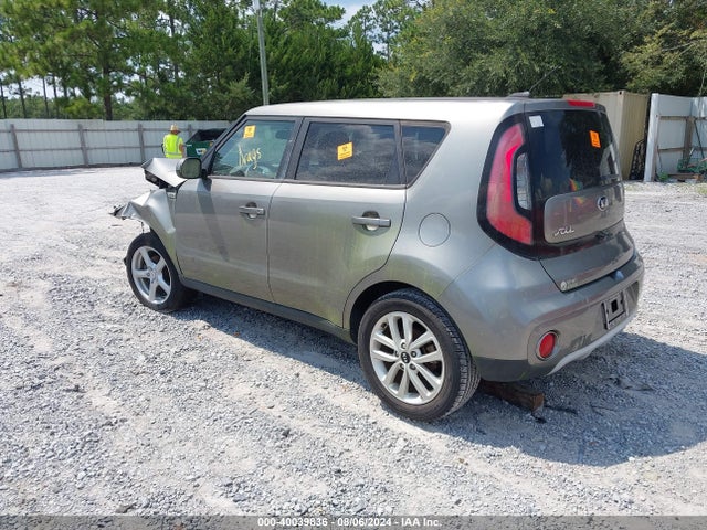 KIA SOUL + 2019 KNDJP3A51K7696888 Image 3