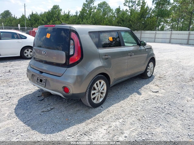 KIA SOUL + 2019 KNDJP3A51K7696888 Image 4