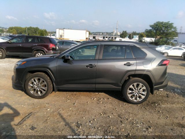 2T3A1RFV3PC392486 Toyota Rav4 Xle Premium