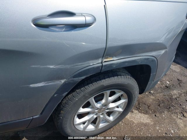 1C4PJMCB1FW594913 Jeep Cherokee Latitude