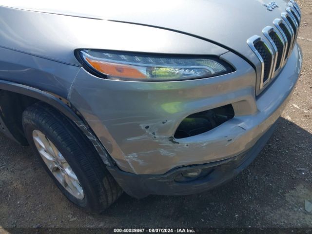 1C4PJMCB1FW594913 Jeep Cherokee Latitude