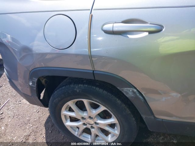 1C4PJMCB1FW594913 Jeep Cherokee Latitude