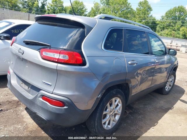 1C4PJMCB1FW594913 Jeep Cherokee Latitude