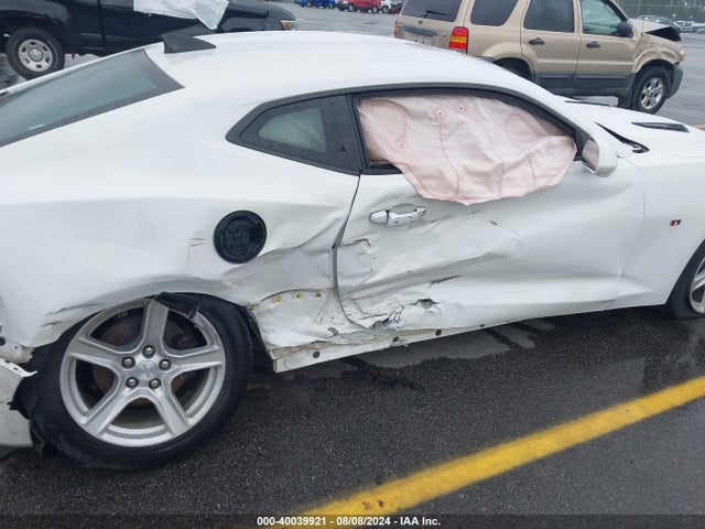 Chevrolet Camaro 1lt 2017 1G1FB1RX0H0121934 Image 6