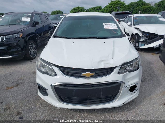 Chevrolet Sonic Lt Auto 2017 1G1JG6SH7H4143823 Image 6