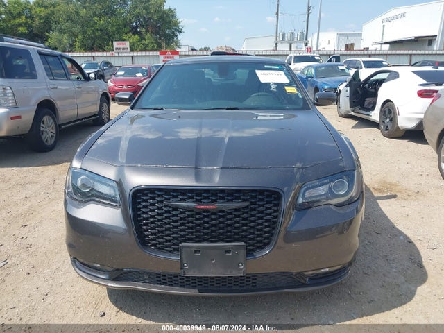 Chrysler 300 300s 2023 2C3CCABG3PH613843 Image 13