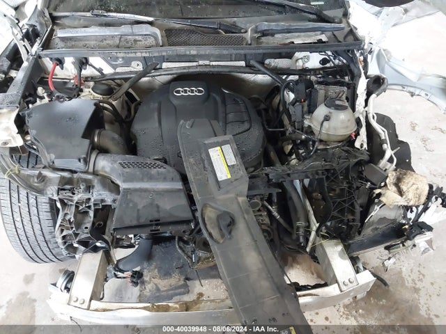 WA1ANAFY4J2244971 Audi Q5 2.0t Premium/2.0t Tech Premium