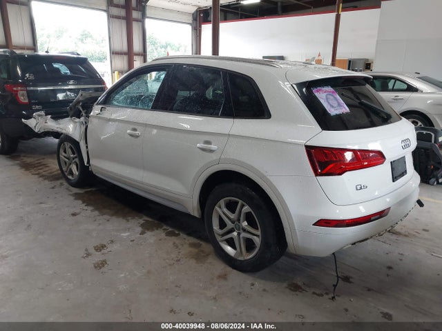 WA1ANAFY4J2244971 Audi Q5 2.0t Premium/2.0t Tech Premium