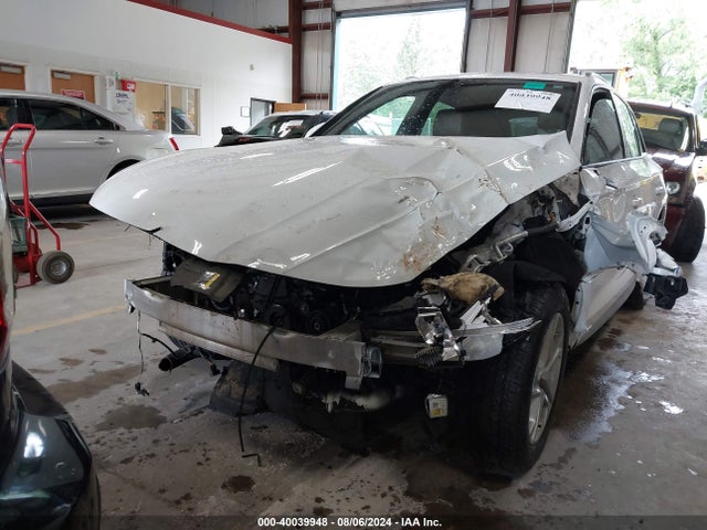WA1ANAFY4J2244971 Audi Q5 2.0t Premium/2.0t Tech Premium
