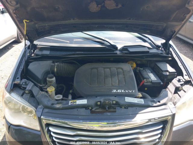 2C4RC1BG8ER397940 Chrysler Town & Country Touring
