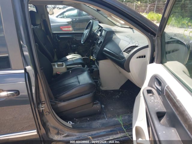 2C4RC1BG8ER397940 Chrysler Town & Country Touring