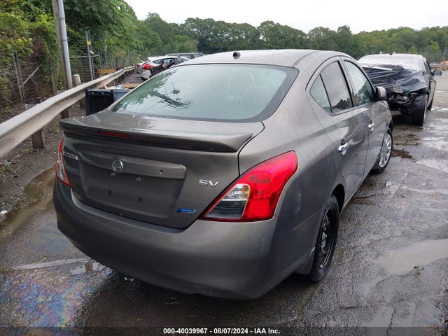 Nissan Versa 1.6 Sv 2014 3N1CN7AP9EL816673 Image 4