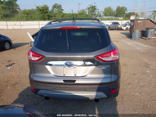 1FMCU9J90EUA12065 Ford Escape Titanium