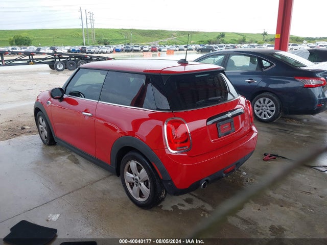 2021 MINI HARDTOP WMWXR3C00M2N84490 Photo 2