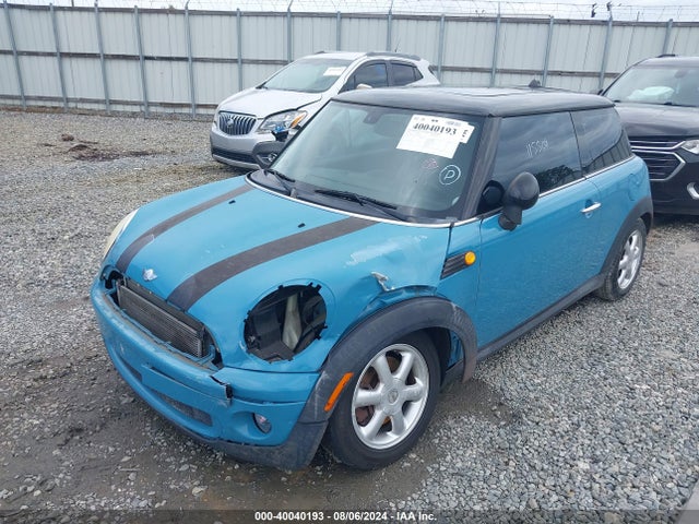 2008 MINI COOPER WMWMF33598TU64369 Photo 5