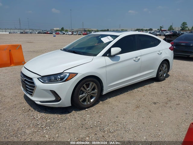 Hyundai Elantra Value Edition 2018 5NPD84LF2JH379993 Image 2